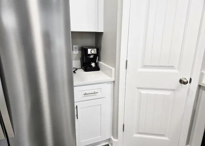 Apartment Brand New Modern Luxury Duplex Ev Ready *